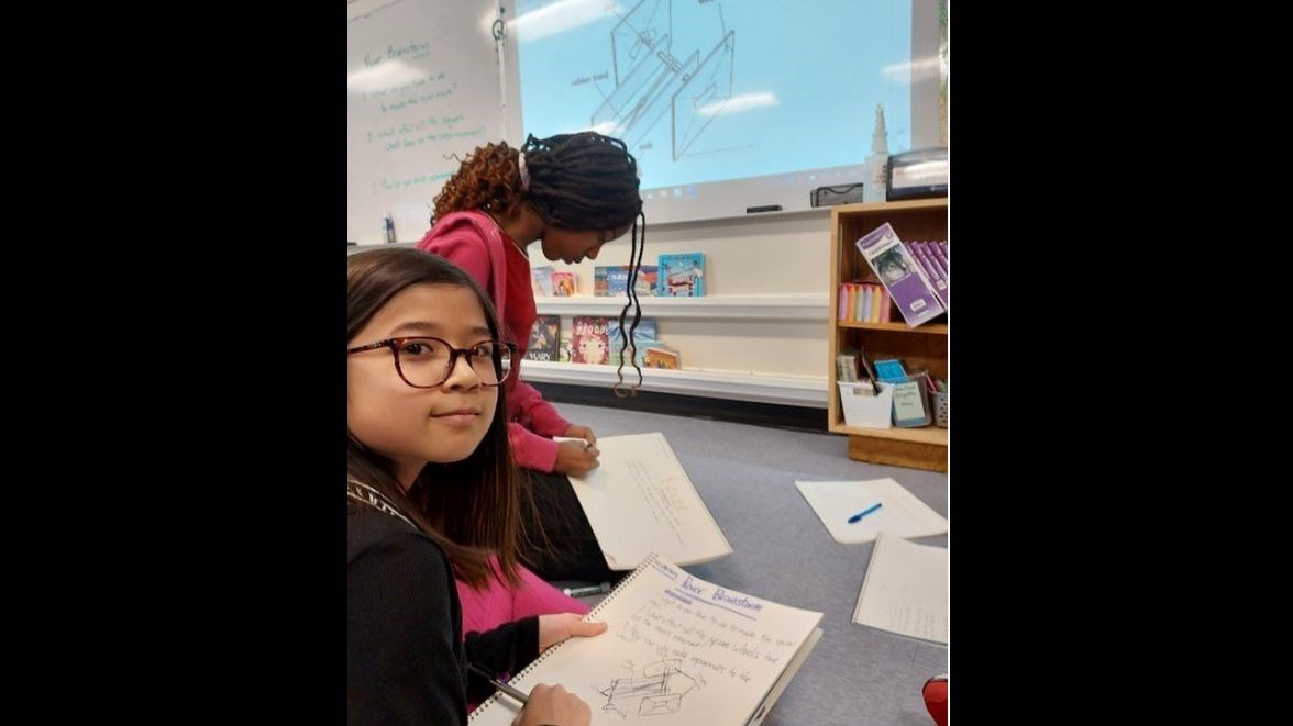 Grade 6 Students Begin Designs For The Mars Rover Project